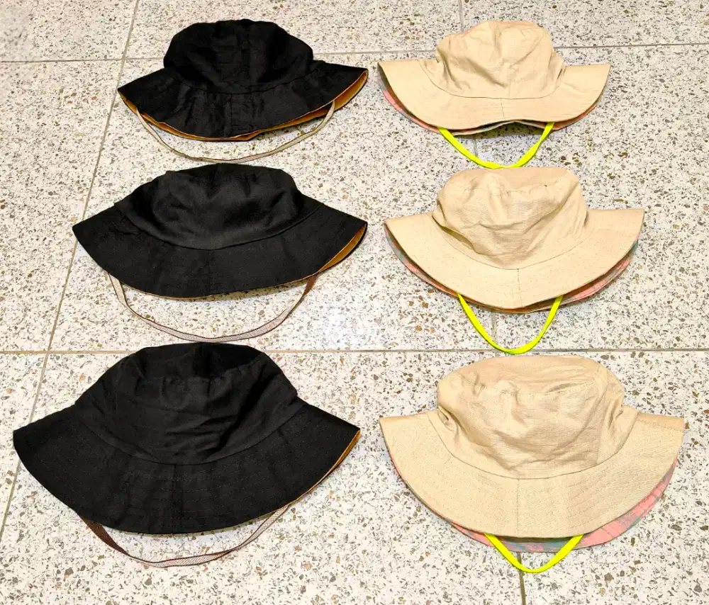 ( Bucket Hat. )