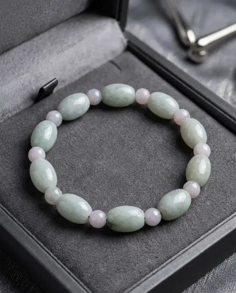 Gelang Giok Natural Grade A Premium Jadeite Hijau Muda Bersertifikat