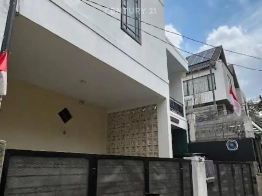 Dijual Rumah Dan Usaha Kos 10 KT Di Kemang Jakarta Selatan