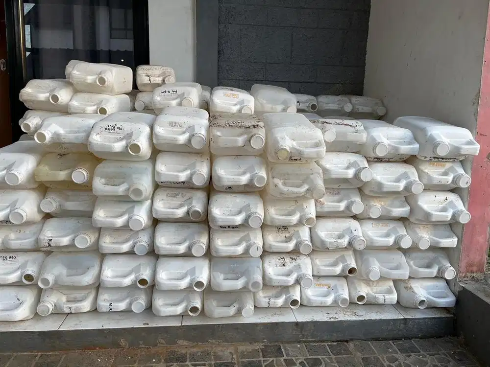 Jrigen plastik kemasan 5L