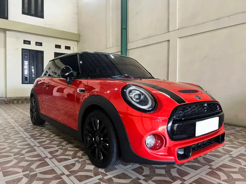 MINI COOPER S ORANGE LIKE NEW LOW KM