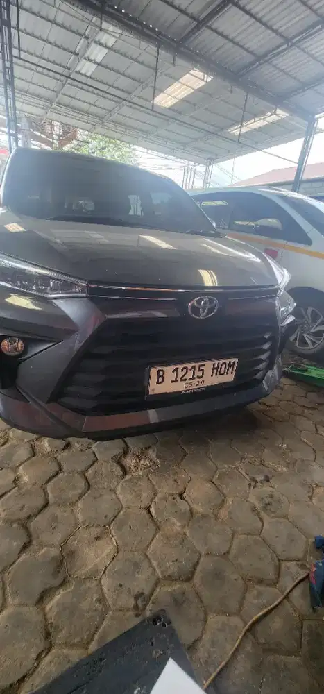 Rental mobil Bontang Avanza Reborn Hilux DC pick up