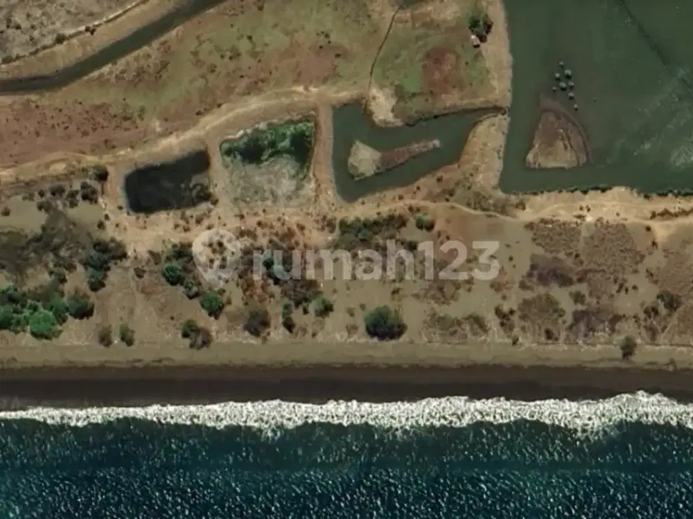 Dijual Tanah Lokasi Premium di Pantai Balat, Taliwang - Sbw Barat