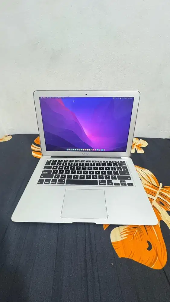 Macbook Air 2015 13 Inch I5 4/128
