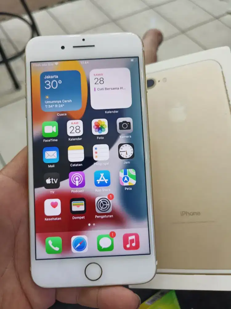 iPhone 7 Plus 128gb resmi iBox hp+dus mulus istimewa no minus