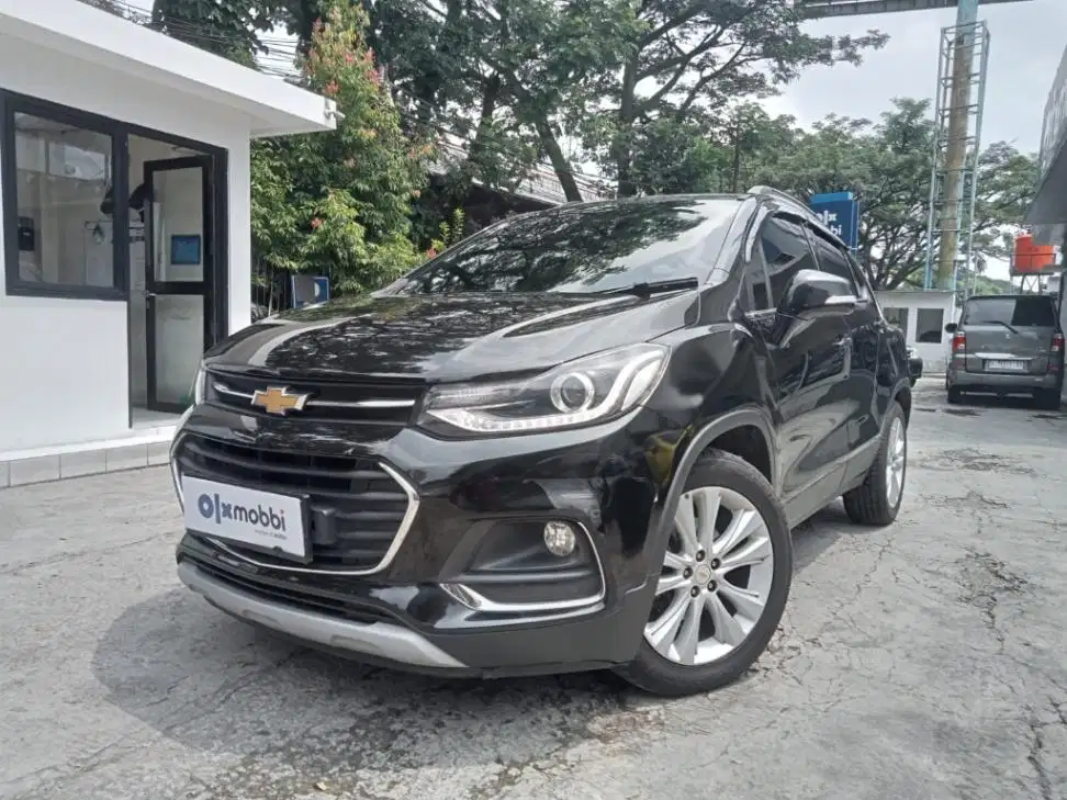 DP MURAH Chevrolet Trax 1.4 Premier Bensin-AT 2019 Hitam CTYRB