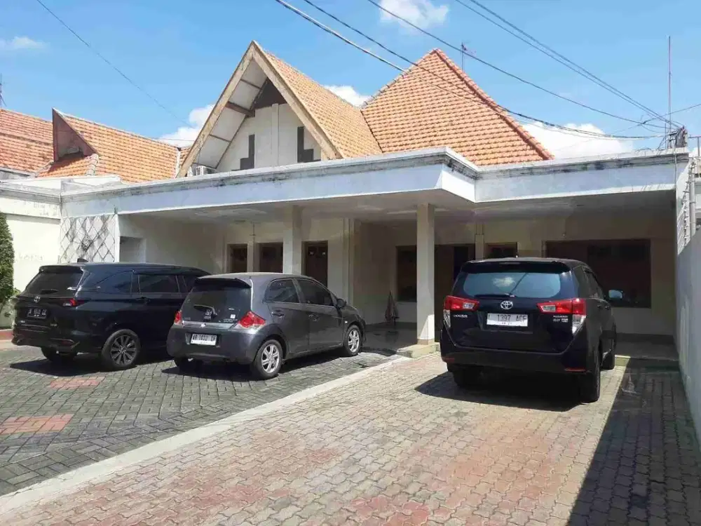 Rumah Usaha Dijual di Jl Mh Thamrin Surabaya Pusat