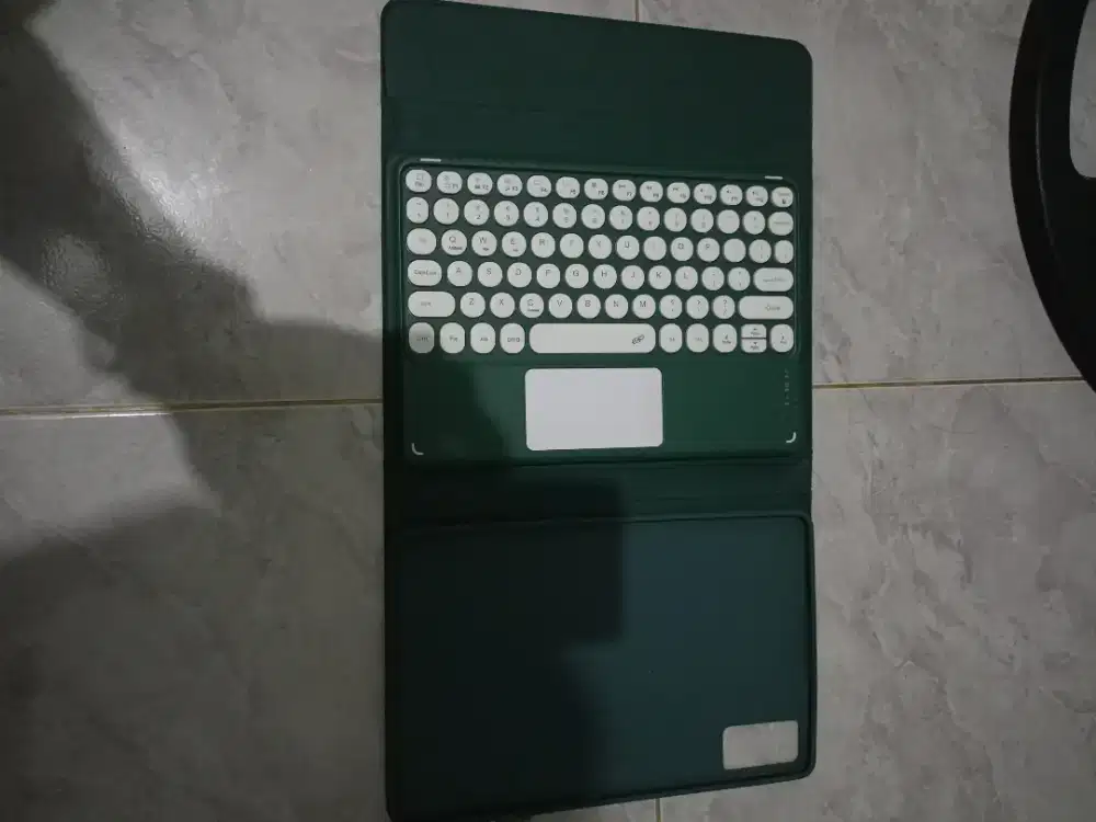 Case Redmi Pad 6/128 With Keyboard Like New