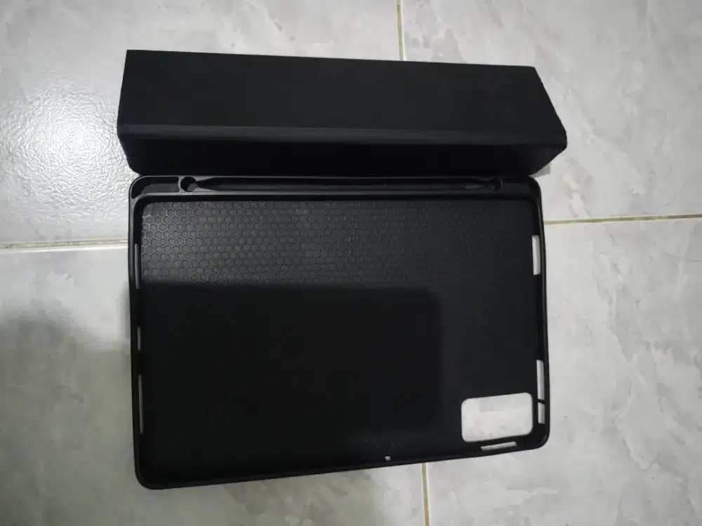 Case Tablet Redmi Pad SE Masih Bagus