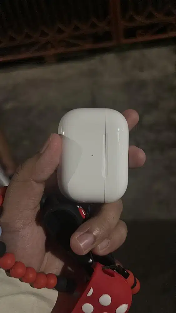 Airpods Pro 2nd Generation - Type C and Magsafe