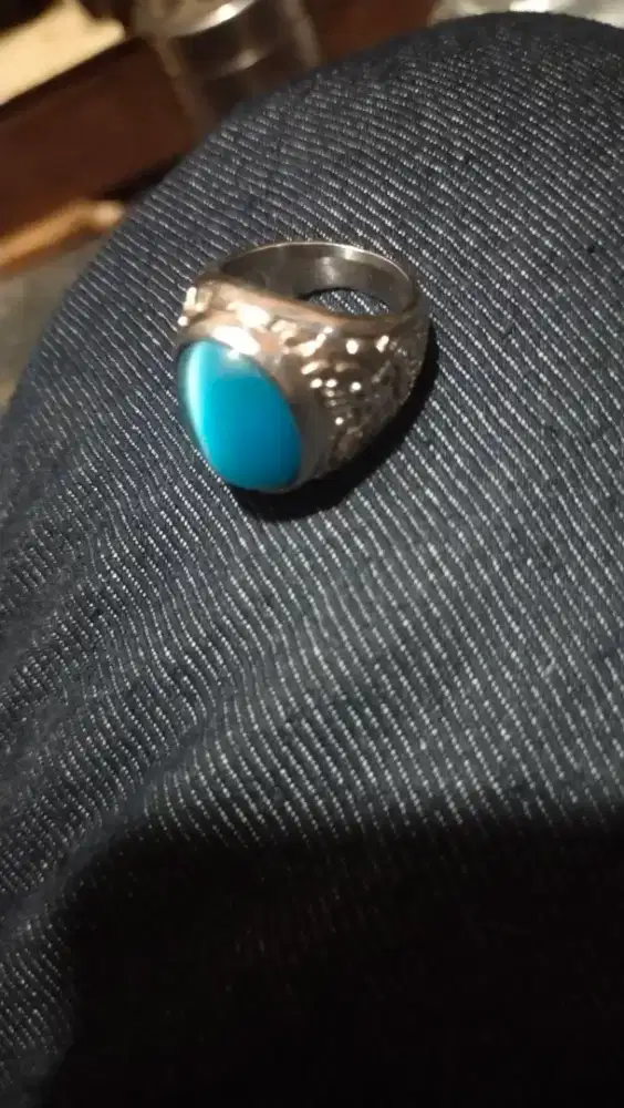 Cincin permata (mata kucing)