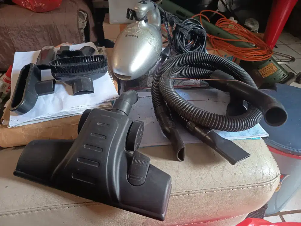 Vacum cleaner seken merk KRISBOW trawat baik