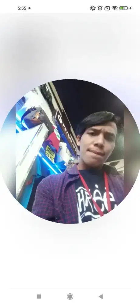Mencari pekerjaan apa saja yg penting halal