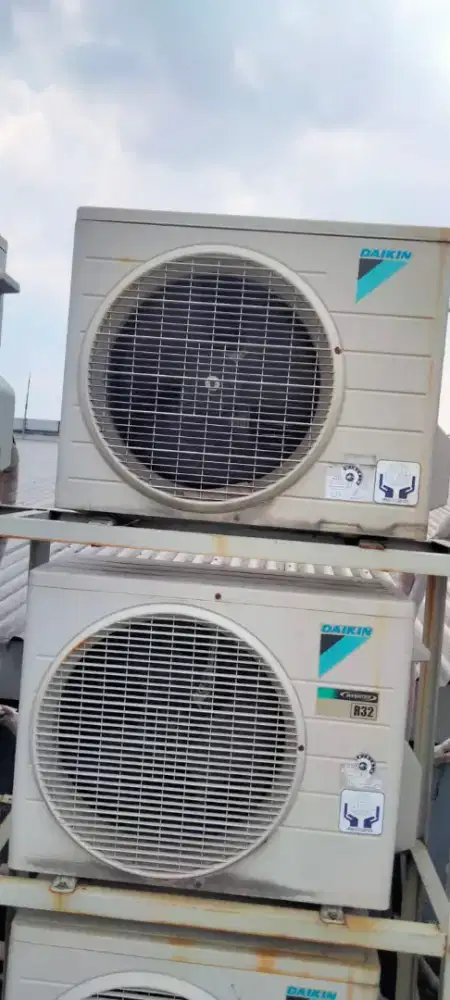 BONGKAR PSNG AC.SERVICE AC