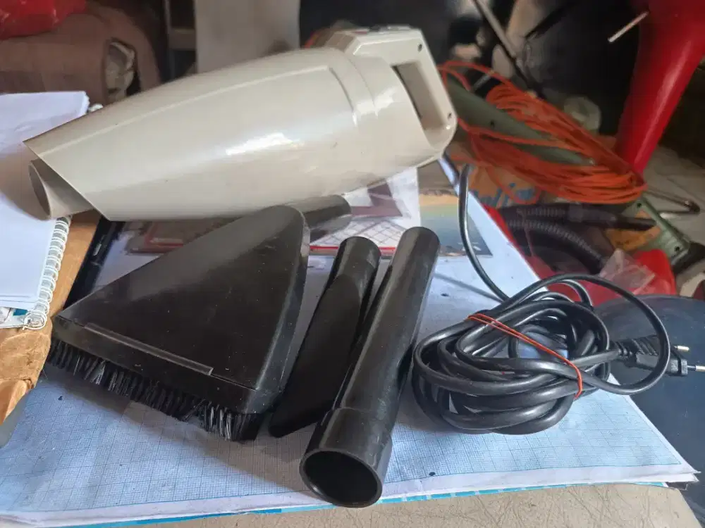 Handy vacum cleaner merk SANBARU trawat baik