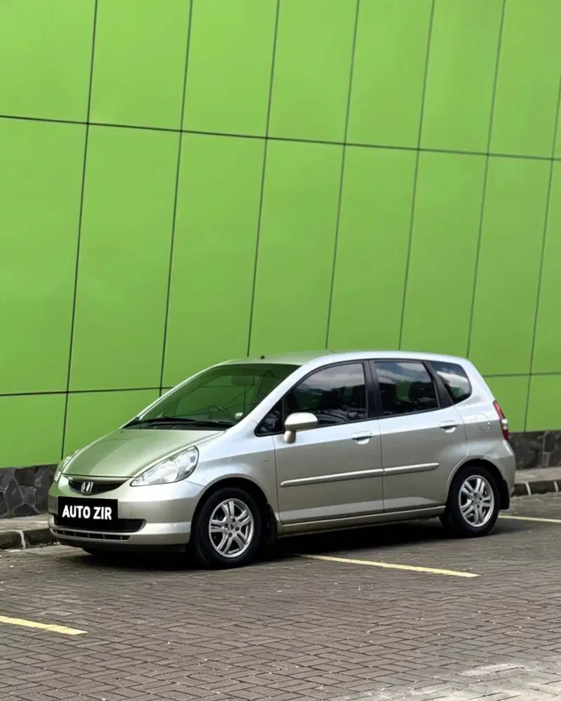 Honda Jazz IDSI Champagne 2004 Antik Simpanan Bu Low KM Orisinil Baru