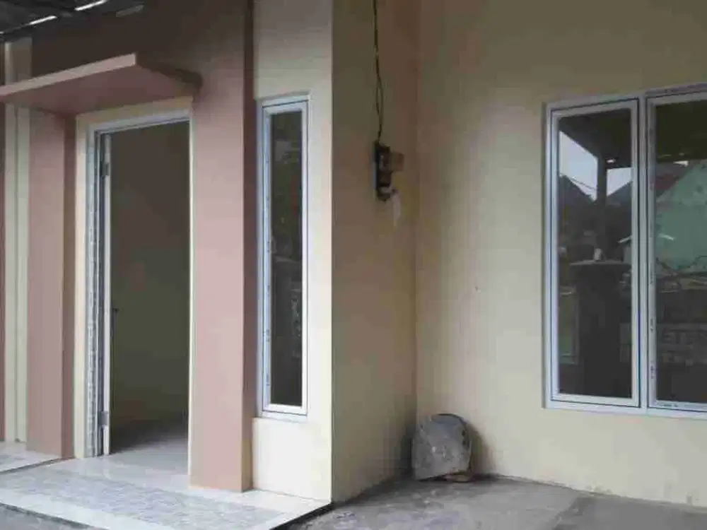 Jual Rumah 2 lantai siap huni diCitra Raya Tangerang