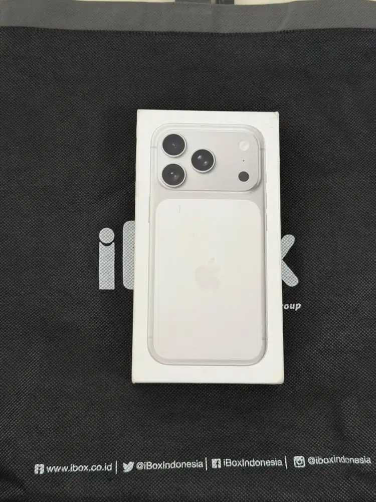 iPhone 17 Pro 256 IBOX NEW SEGEL