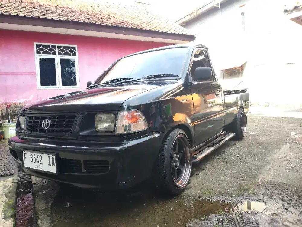 Kijang kapsul pick up original