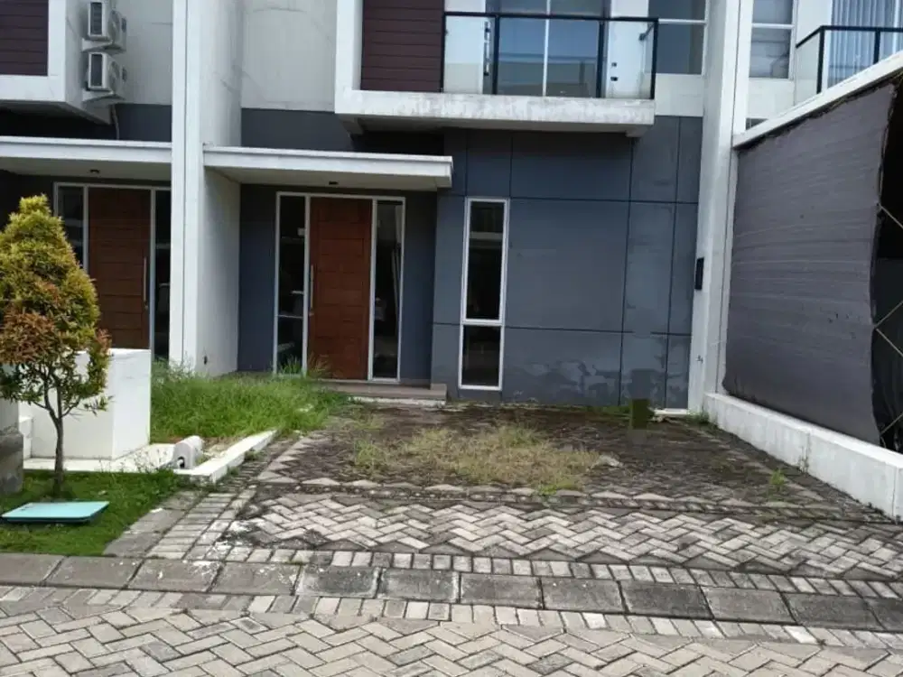 DIJUAL RUMAH CENTRAL PARK JUANDA