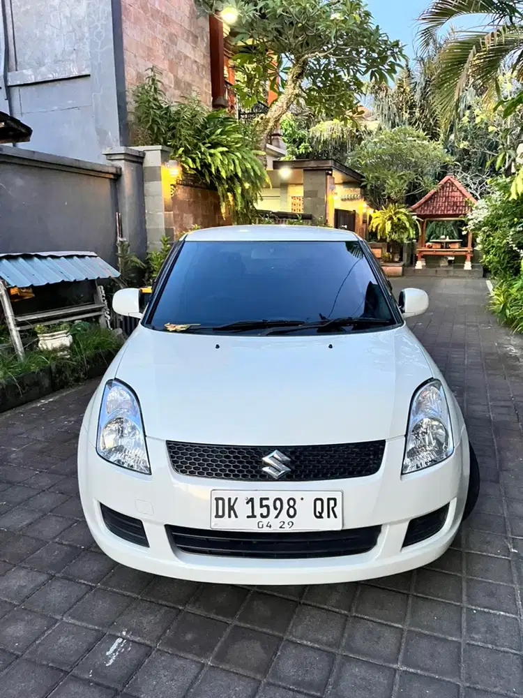 Suzuki Swift 2012 Bensin