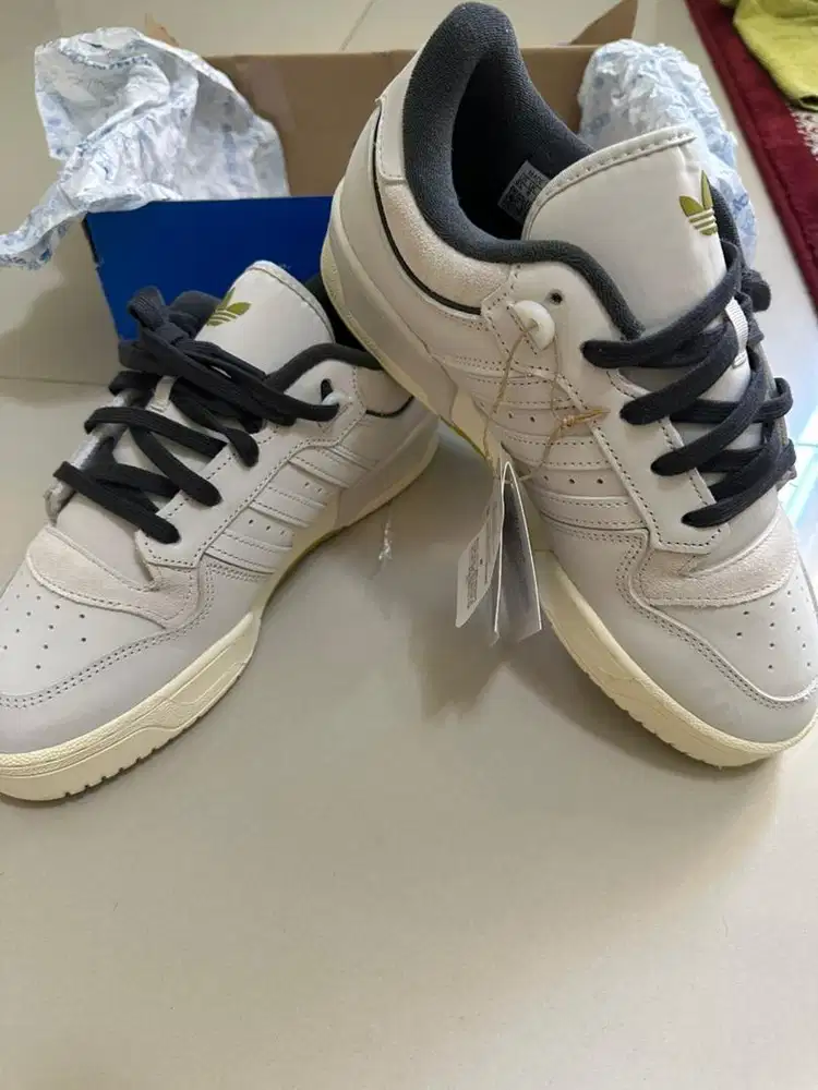 SEPATU ADIDAS ORIGINAL 100% KULIT