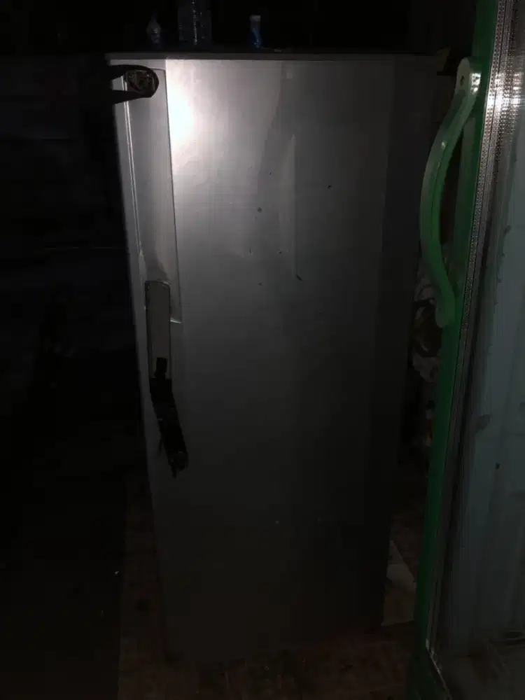 DI JUAL KULKAS!!