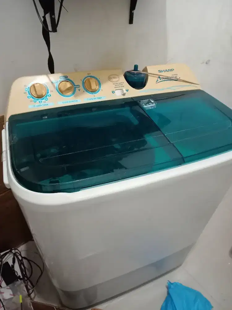 Mesin cuci sharp super aquamagic  ada mjnus