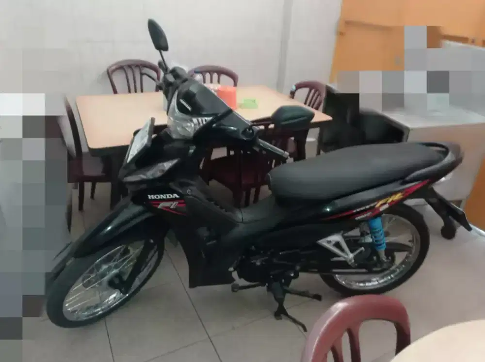 Di jual honda revo 2023 akhir