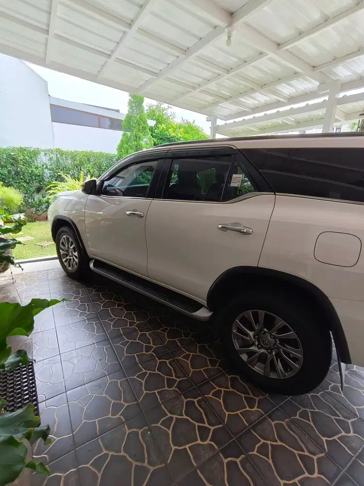 Toyota Fortuner VRZ 4x2 At 2021 Diesel