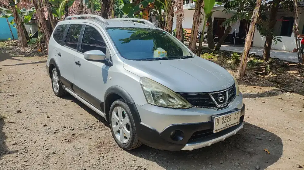 Grand Livina X-Gear 1.5 Metik 2014 Jok 3 Baris