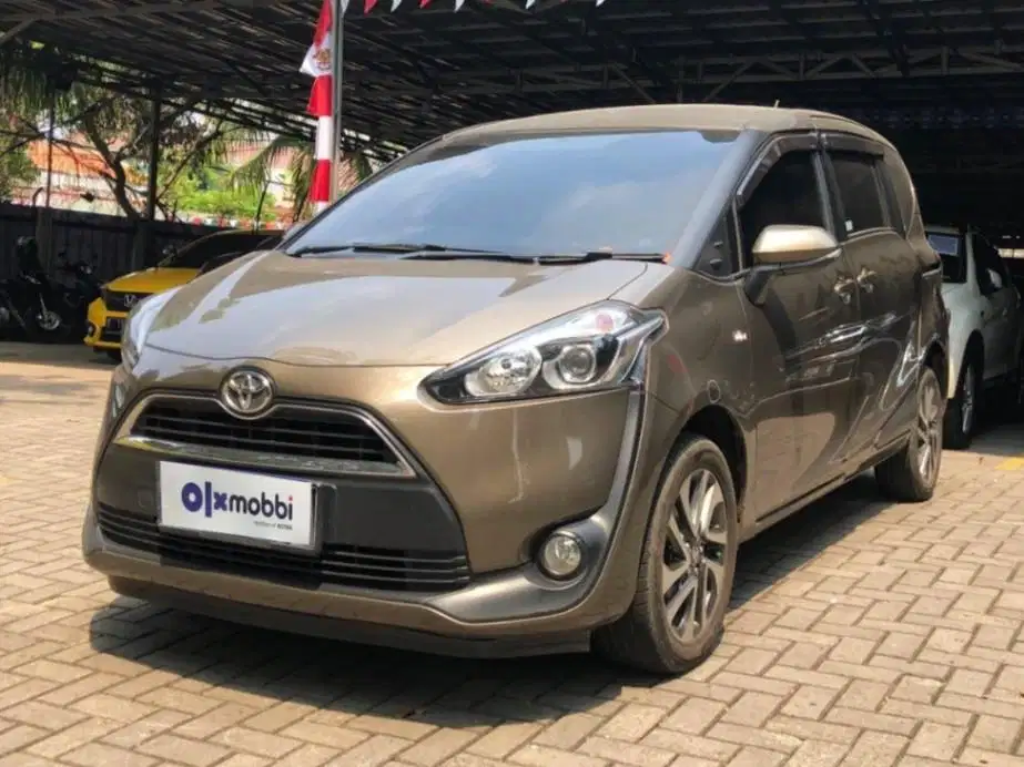 CASH TEMPO!* 0% Bunga Toyota Sienta 1.5 V Bensin-AT Coklat 2017
