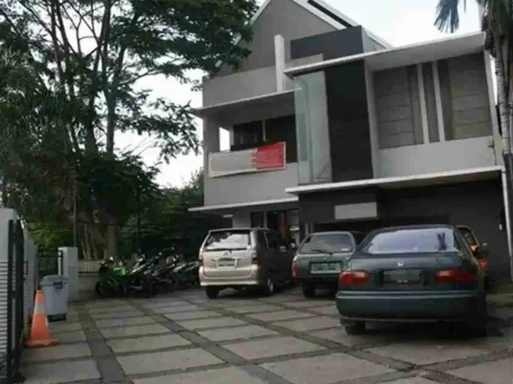 Disewakan Kantor Dekat Tol Pondok Pinang Parkir 10 Mobil