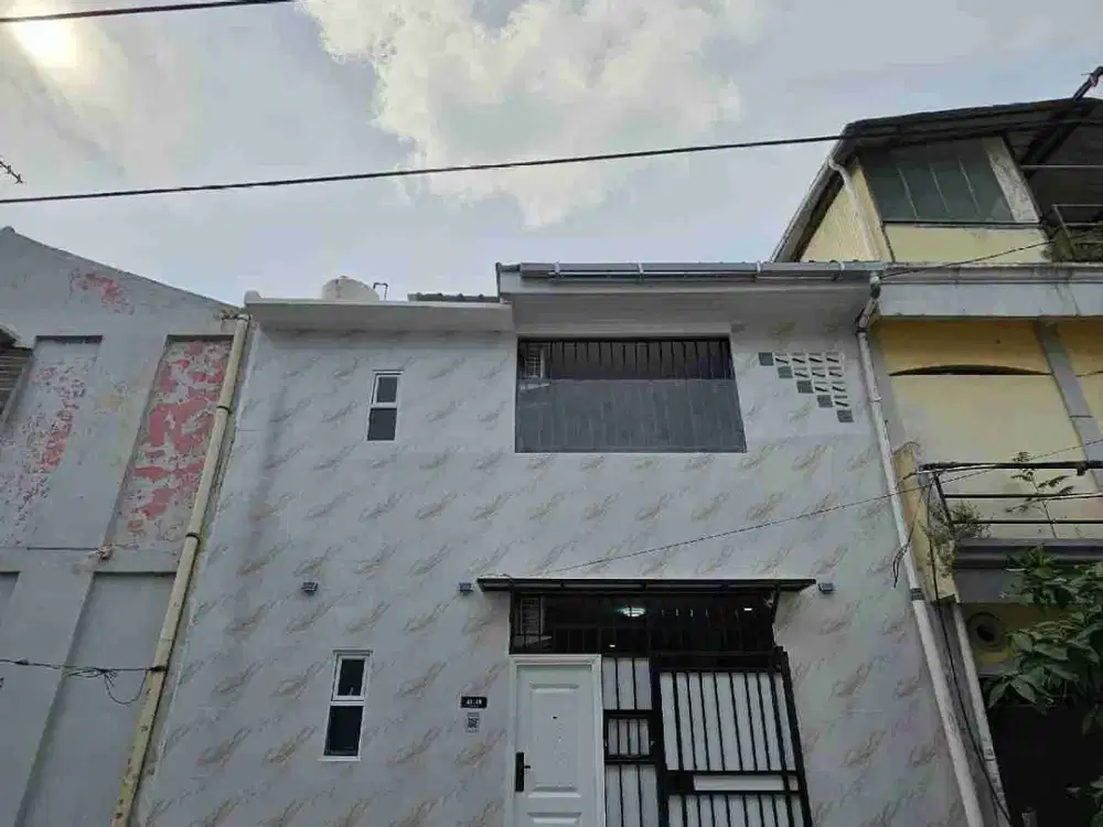 dijual kos exclusive 2 lt 16 kamar roi 10 % Jababeka bekasi