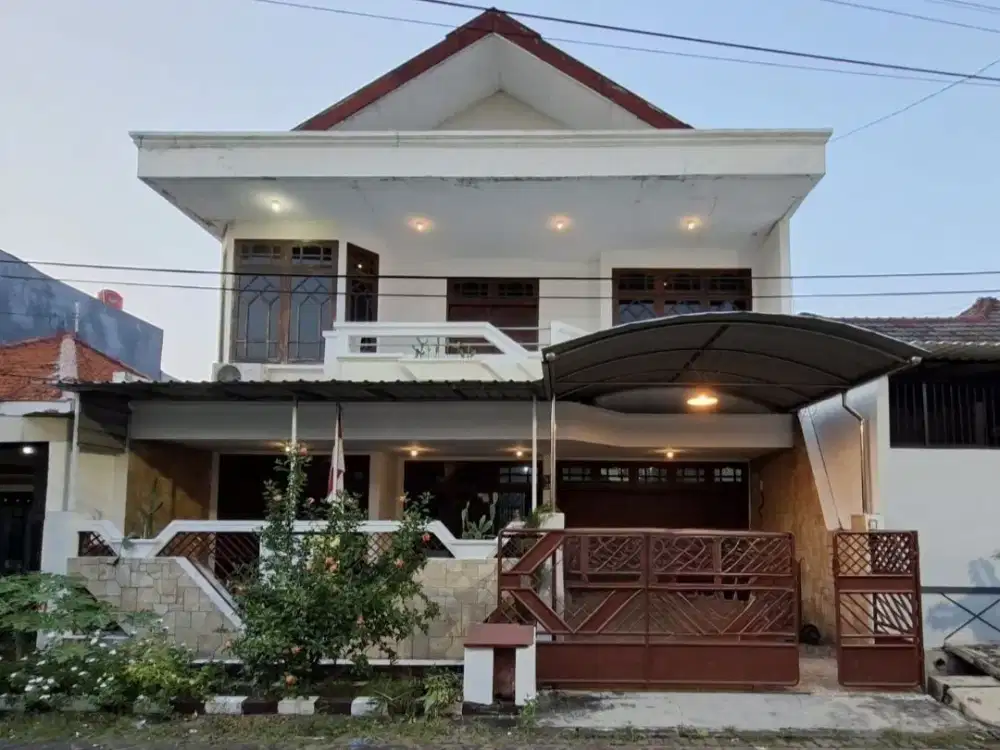 DIJUAL RUMAH MANYAR TIRTOASRI