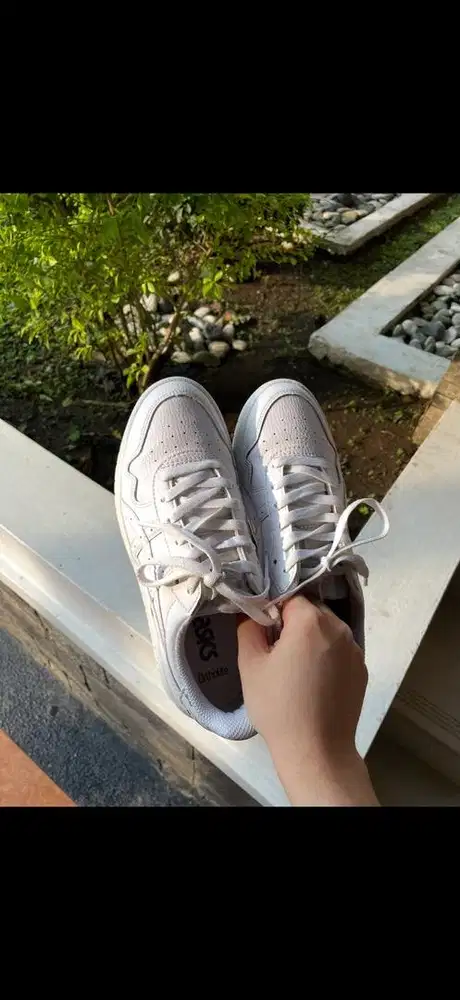 di jual sepatu asics