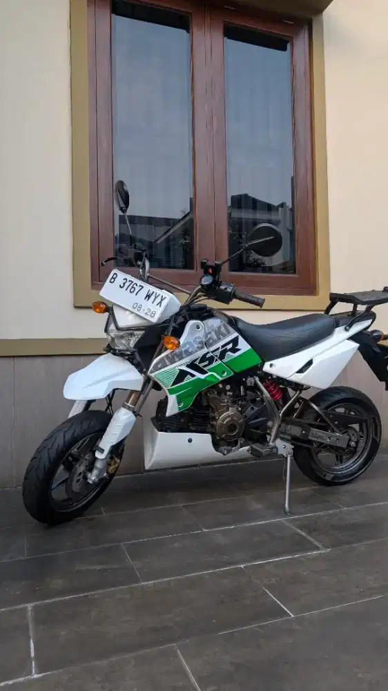 kawasaki ksr 2015