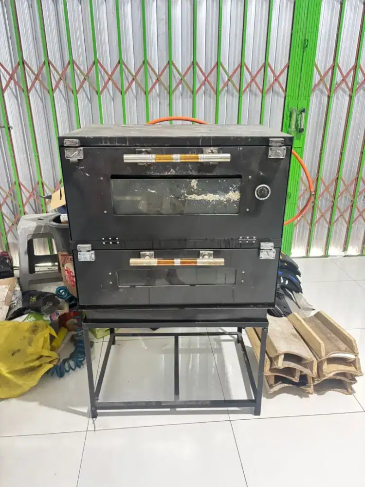 OVEN GAS 2 TRAY