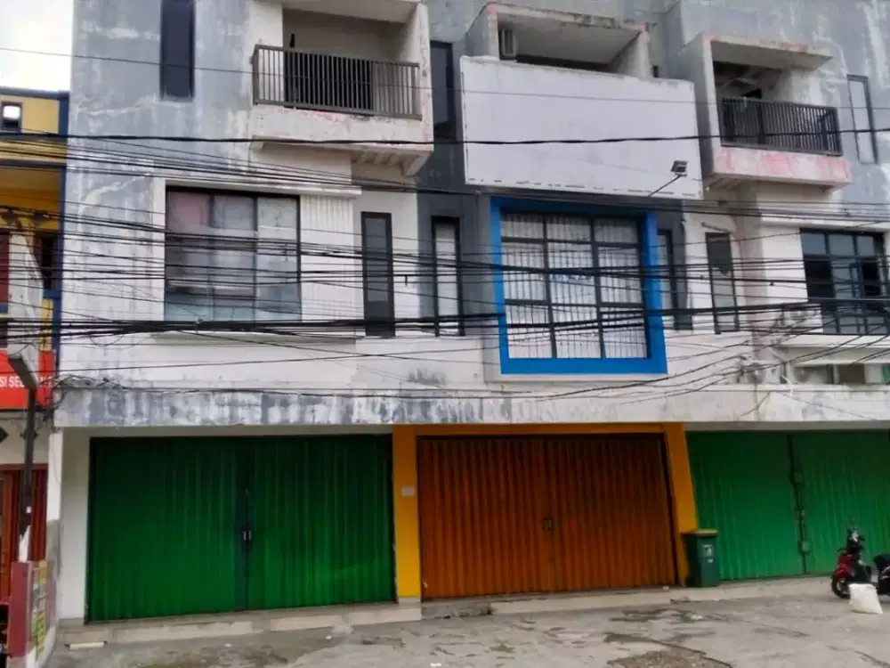 Ruko 3,5 Lantai Strategis Siap Pakai di Taman Galaxy Bekasi