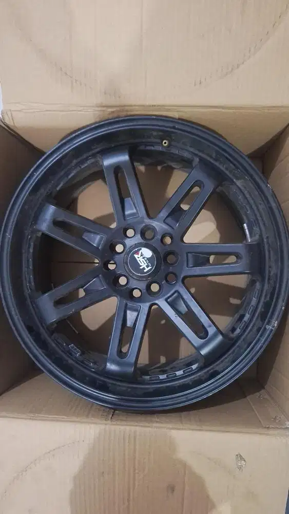 Velg masih mulus jual karna ganti mobil