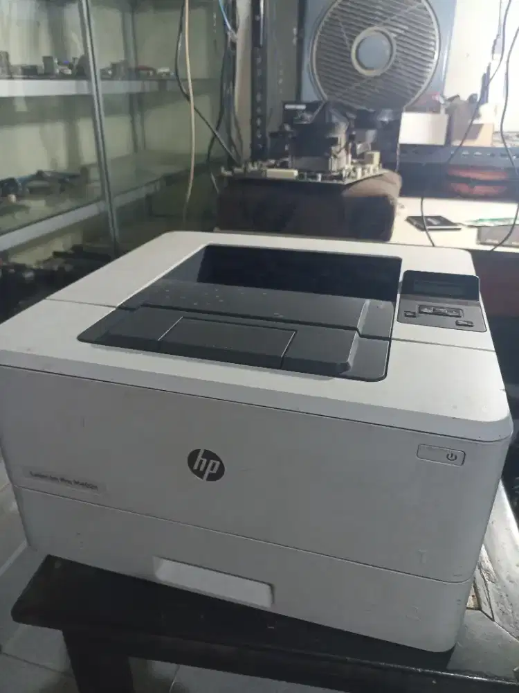 Printer laserjet hp M402n