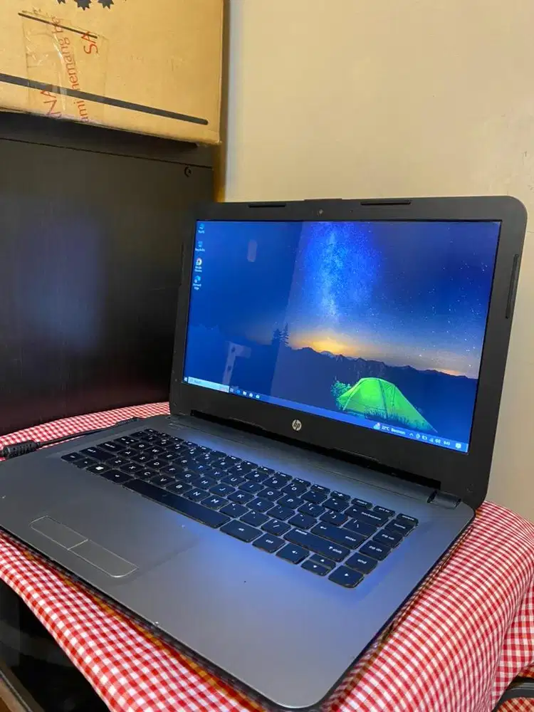 Laptop Amd A6-7310 Vga AMD Radeon R4 Ram 6GB Hdd 500GB mulus segel