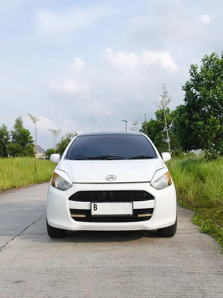 DAIHATSU AYLA 2014 (Manual) Putih