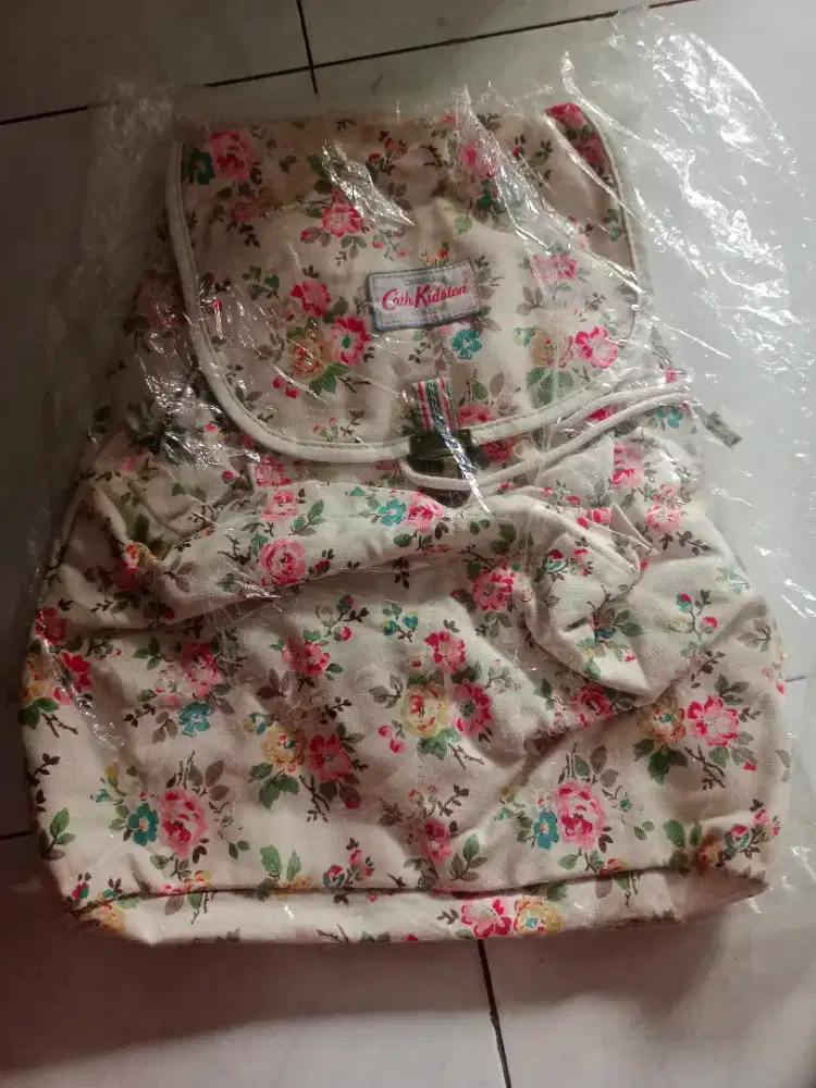 Tas sekolah / tas pergi