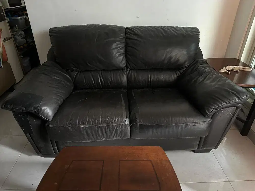 Sofa Informa Bekas