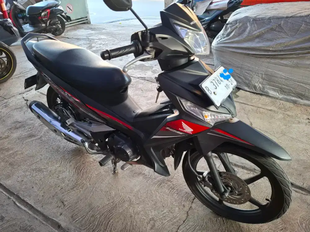 Km17rb pajak 10/2026 DKI, honda supra x 125 R CW DD charger 2021 mulus