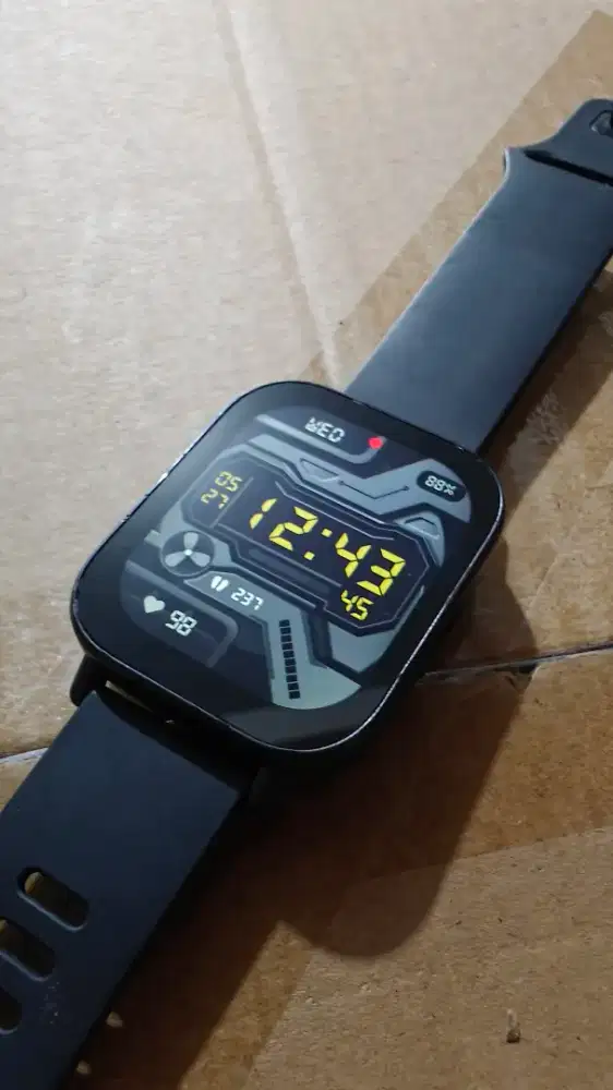 smartwatch redmi watch 5 active, batere awet