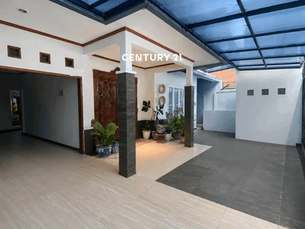 Rumah Siap Huni Ada Swimming Pool Dekat Mall Di Bintaro JS 18355