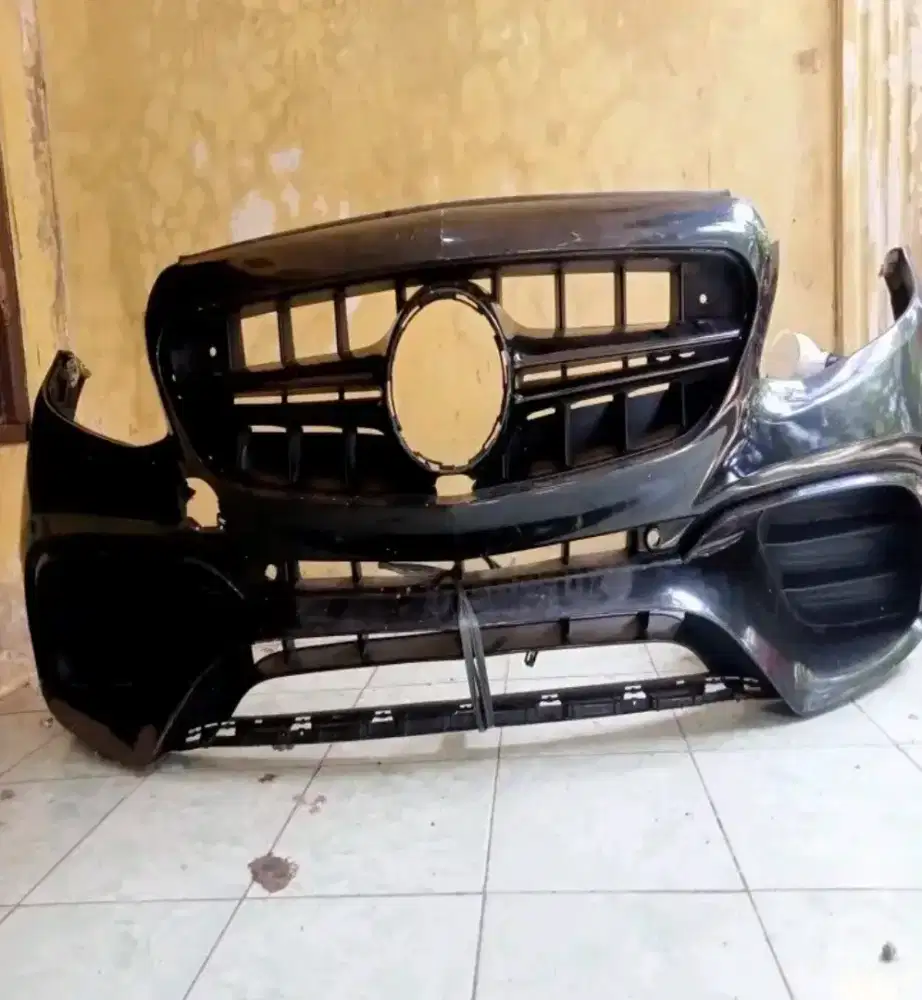 Bemper Mercedes banz