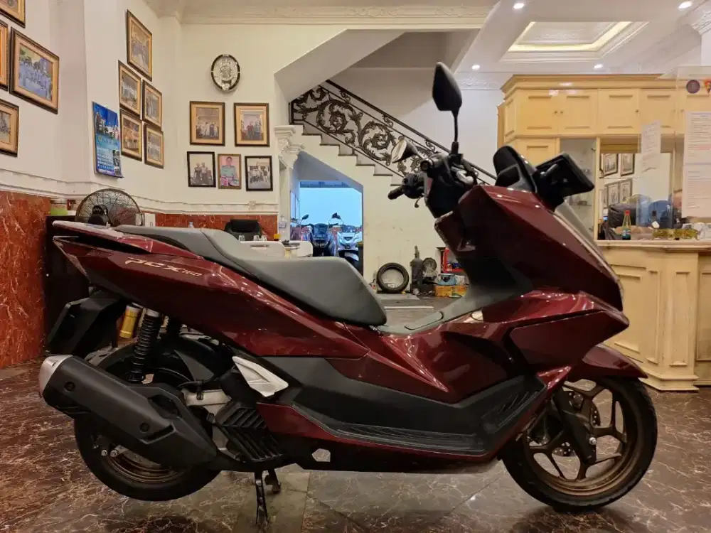 Hub ima Dp Promo PCX ROADSYNC Burgundi 2025 KM LOW Cash Credit Garansi